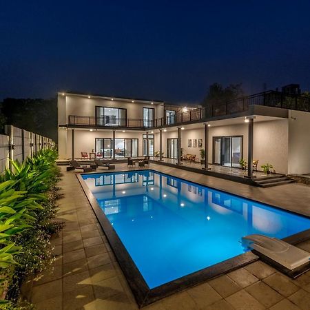 Saffronstays Mayfair Gardens 4 Bedroom Petfriendly Pool Villa Alībāg Ngoại thất bức ảnh