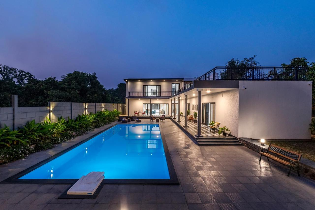 Saffronstays Mayfair Gardens 4 Bedroom Petfriendly Pool Villa Alībāg Ngoại thất bức ảnh