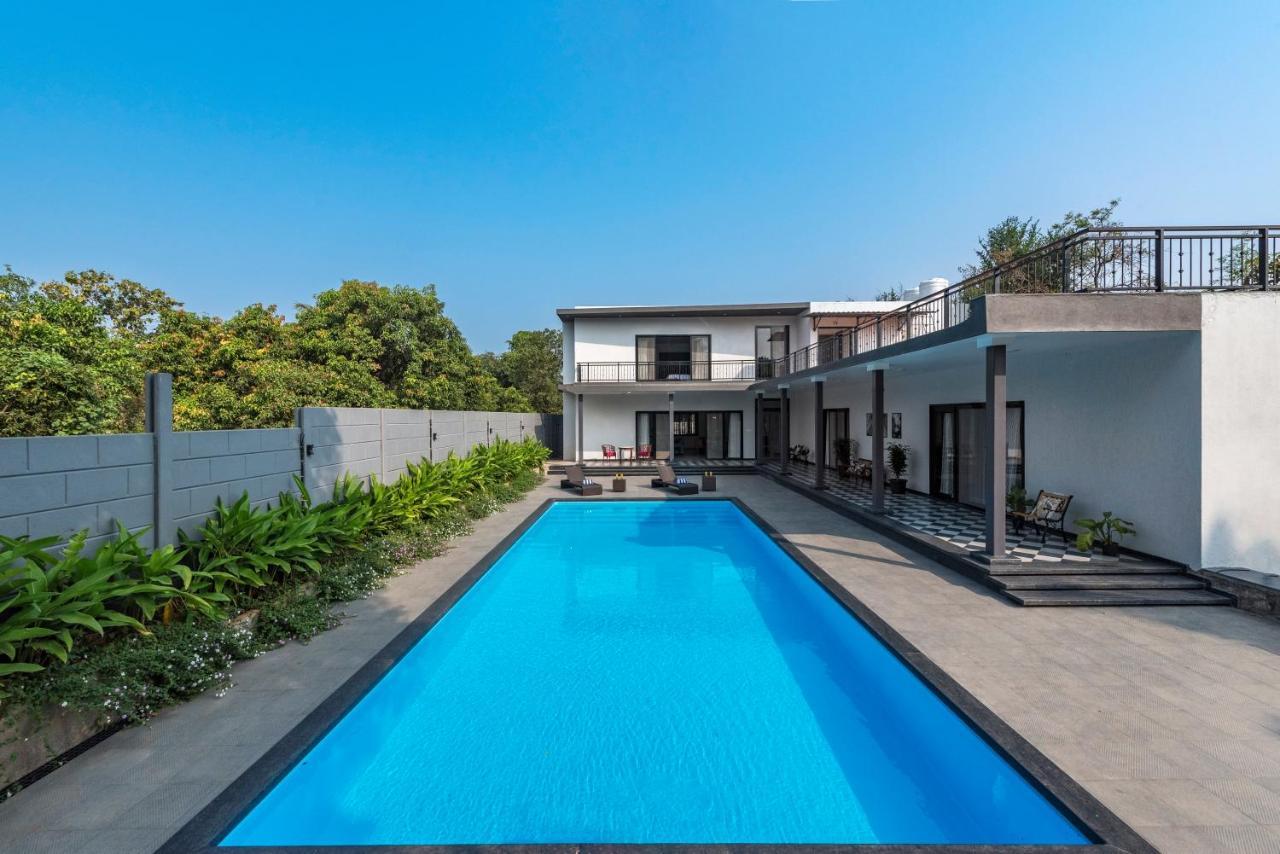 Saffronstays Mayfair Gardens 4 Bedroom Petfriendly Pool Villa Alībāg Ngoại thất bức ảnh