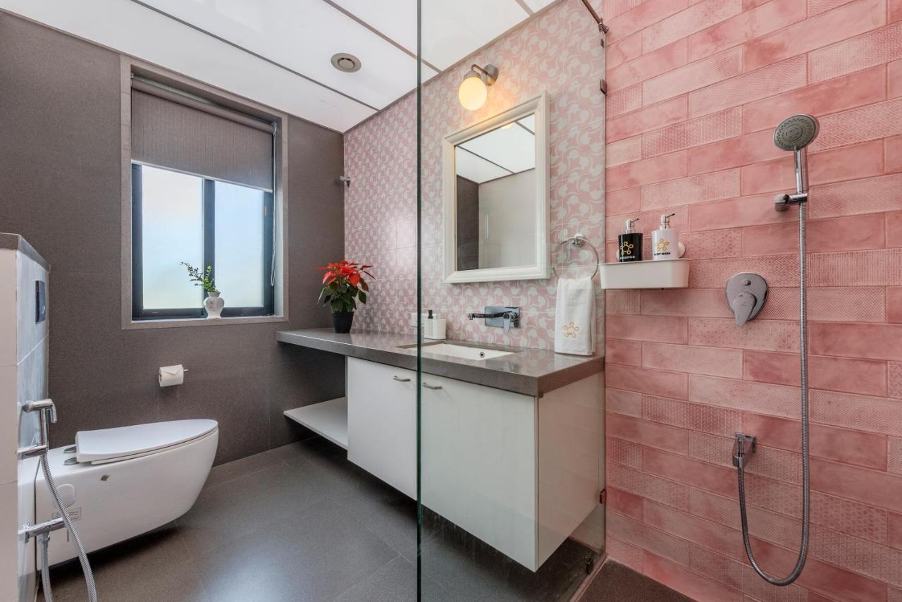 Saffronstays Mayfair Gardens 4 Bedroom Petfriendly Pool Villa Alībāg Ngoại thất bức ảnh