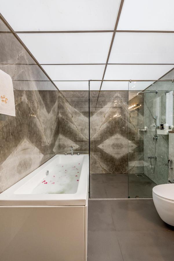 Saffronstays Mayfair Gardens 4 Bedroom Petfriendly Pool Villa Alībāg Ngoại thất bức ảnh
