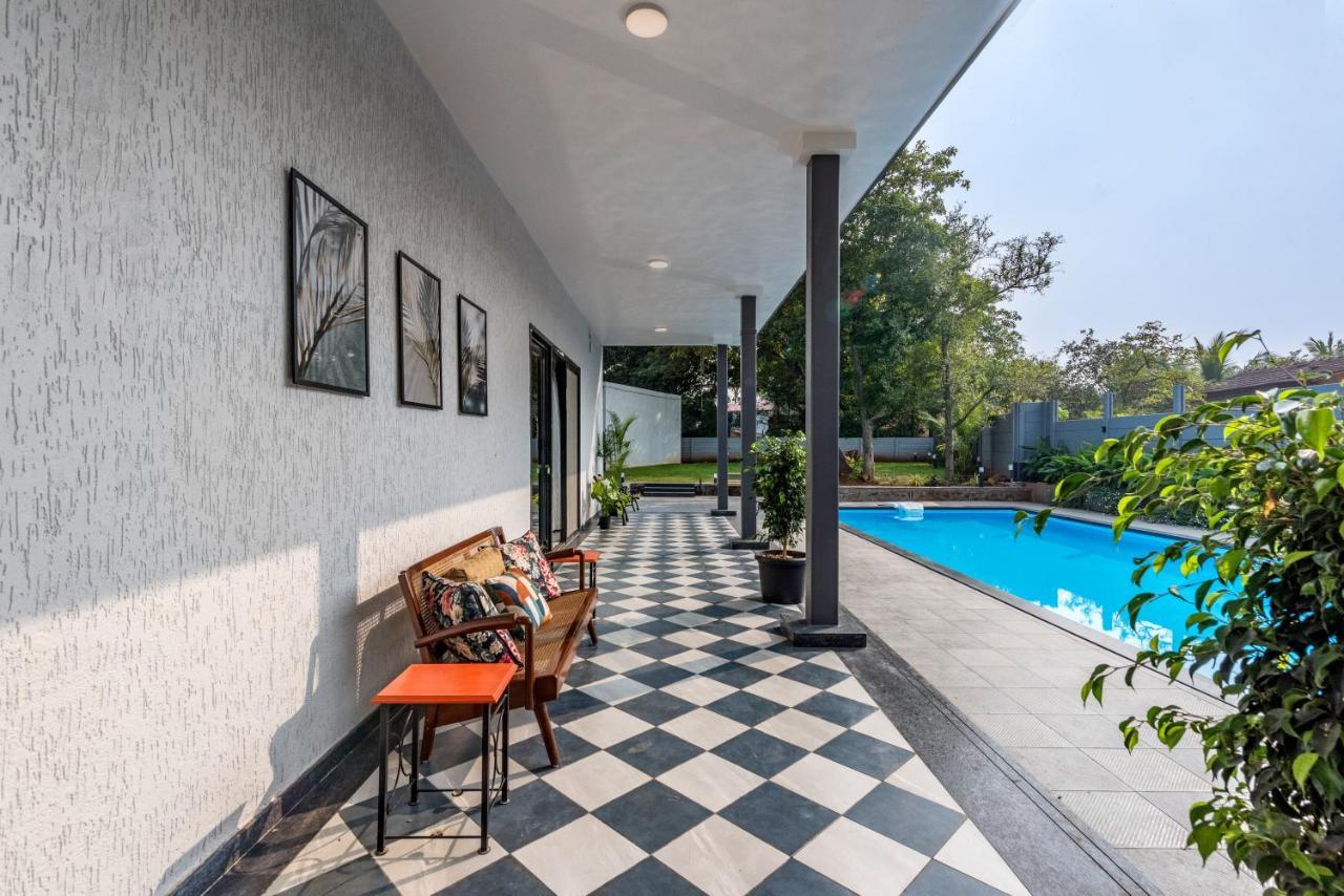 Saffronstays Mayfair Gardens 4 Bedroom Petfriendly Pool Villa Alībāg Ngoại thất bức ảnh